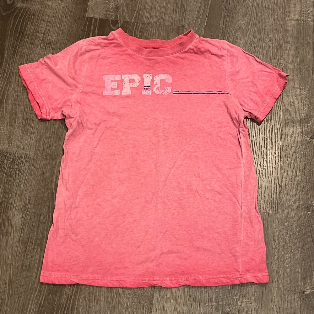 Butter tee shirt boys M